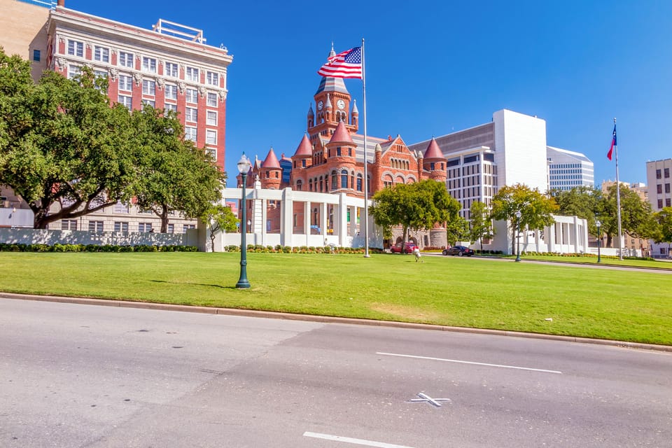 Dallas JFK Assassination & Sixth Floor Museum Tour