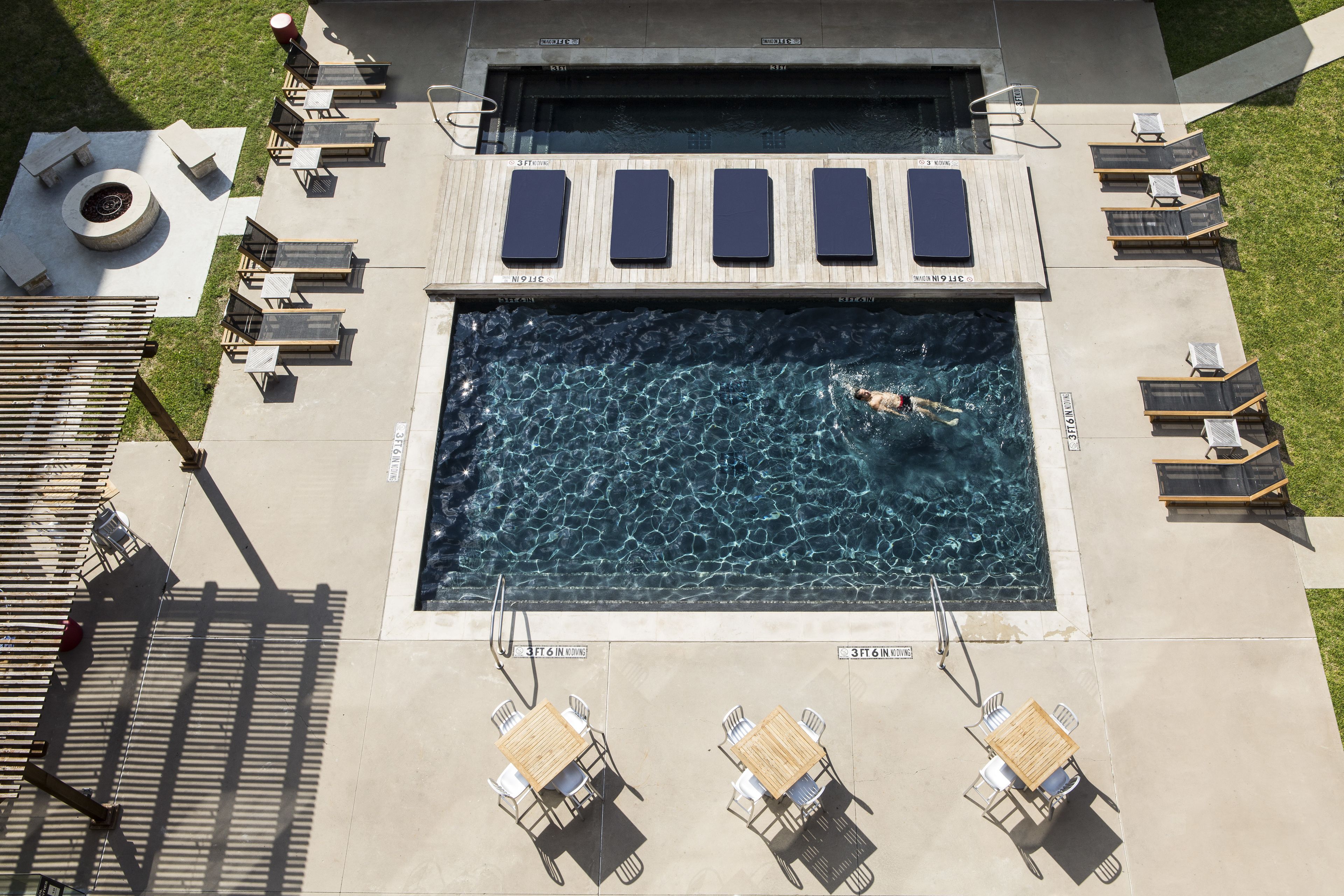 NYLO Las Colinas Hotel